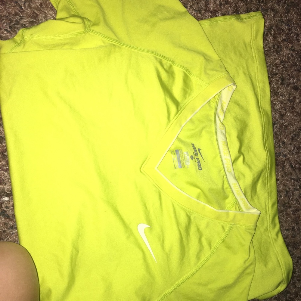 nike pro v neck